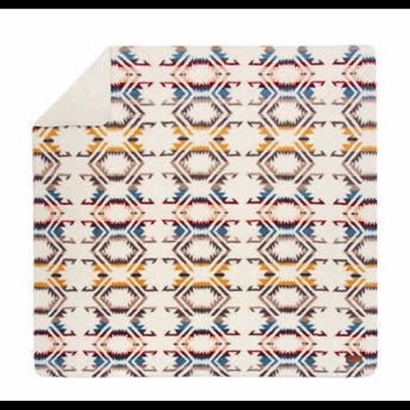 NWT southwest Pendleton Sherpa Fleece reversible blanket king size ivory - Picture 2 of 7